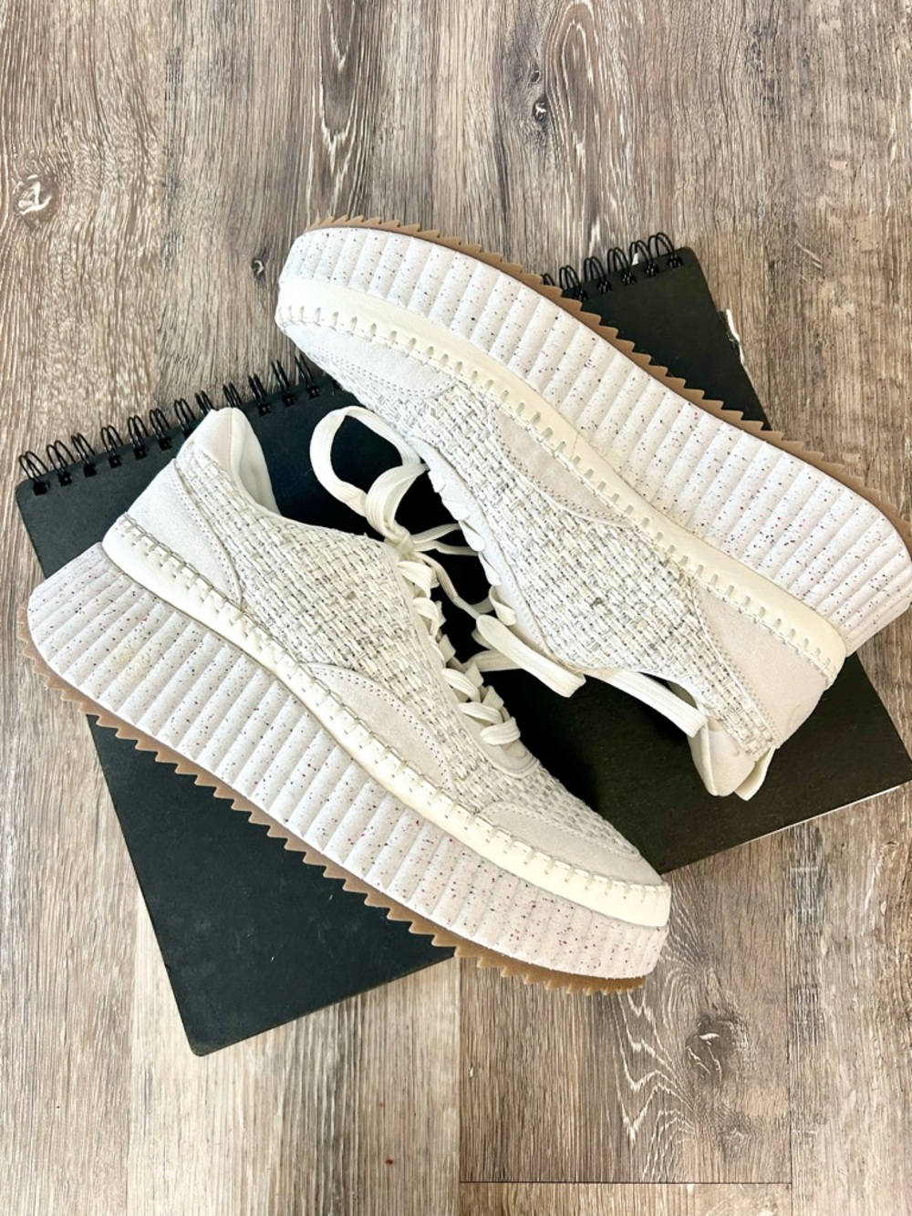 UNIVERSAL THREAD 🐩 Women’s Persephone Sneaker - White - Size 10